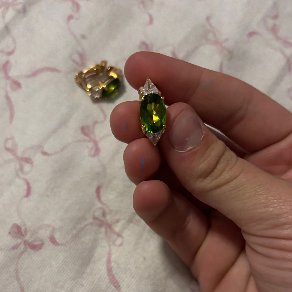 Elegant Green Gemstone Earrings clip on